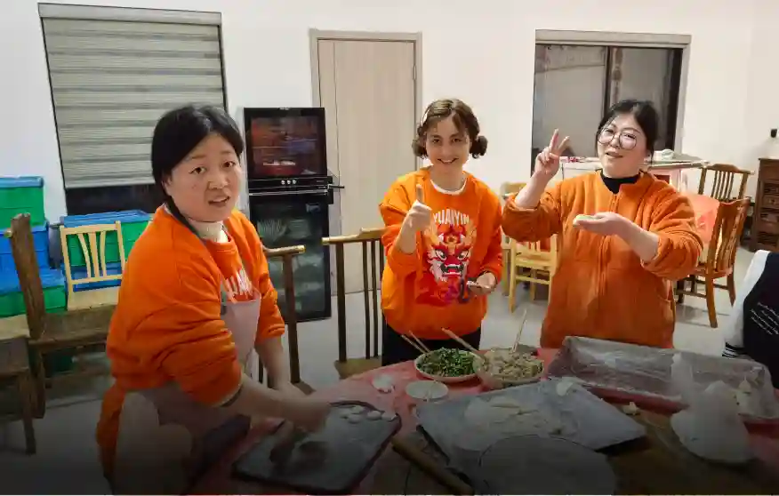 YUANIN team cooking activity